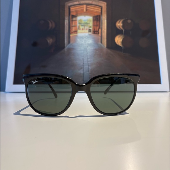 Ray-Ban 80’s Vintage CATS Sunglasses | Product of France | Bausch & Lomb | Nylon main image 6